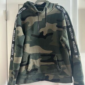 Hollister Men's Camouflage Hoodie
